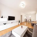 Visum Zara